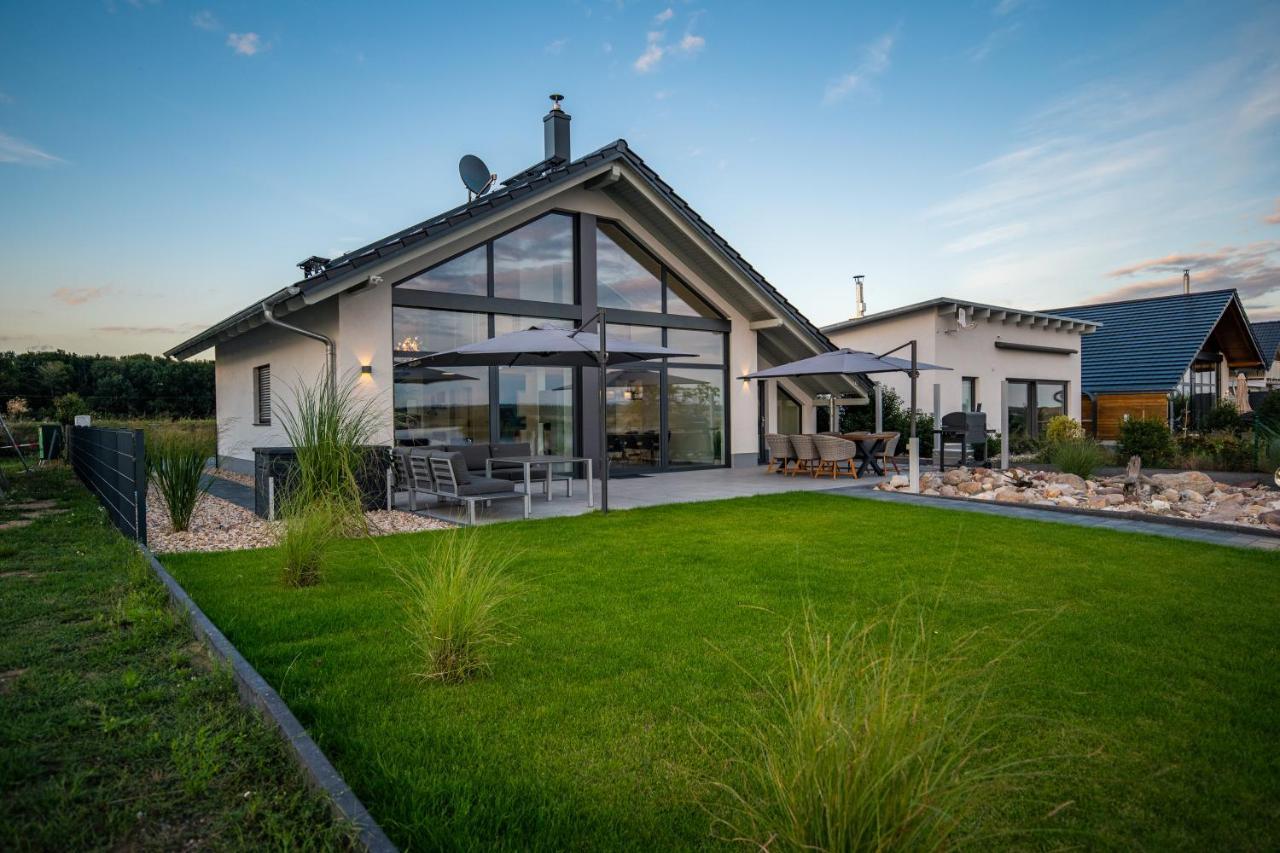 Mein Beach House Lobnitz  Exterior photo
