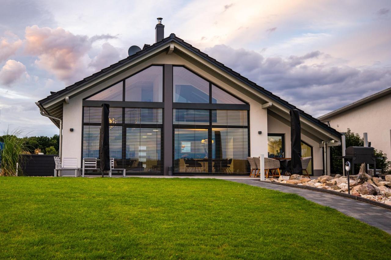 Mein Beach House Lobnitz  Exterior photo